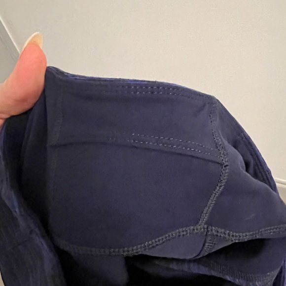 Athleta Splits Revelation Capri legging - Blue  - Size XS - Picture 8 of 16